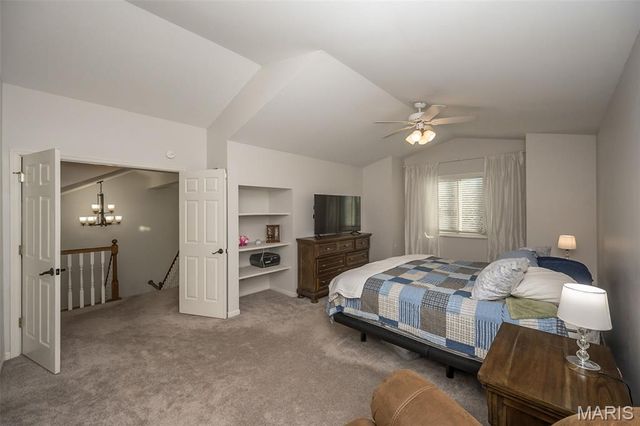 1337 Stone Run Drive, Ballwin, MO 63021