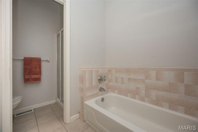 1337 Stone Run Drive, Ballwin, MO 63021