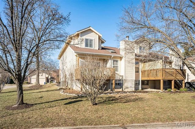 1337 Stone Run Drive, Ballwin, MO 63021