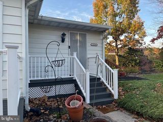 2110 CHURCH RD #B, Cinnaminson, NJ 08077