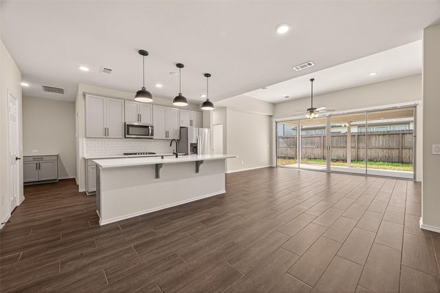 3405 Knighton Hill Drive, Houston, TX 77025