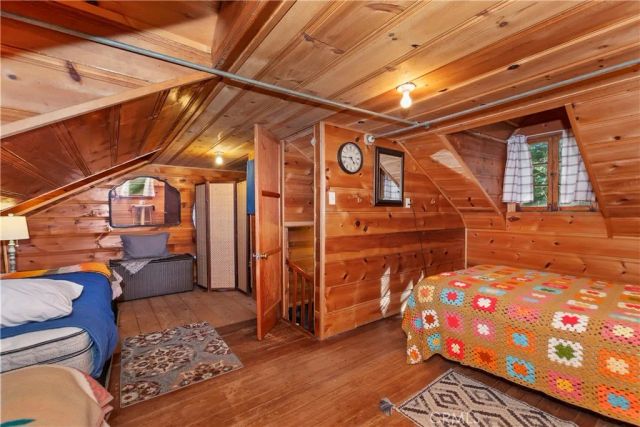648 Crest Estates Drive, Lake Arrowhead, CA 92352