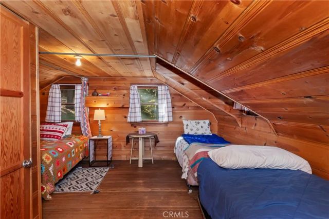 648 Crest Estates Drive, Lake Arrowhead, CA 92352