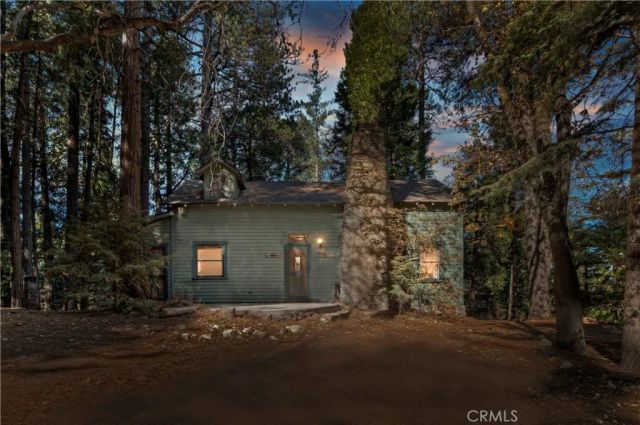 648 Crest Estates Drive, Lake Arrowhead, CA 92352