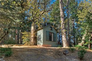 648 Crest Estates Drive, Lake Arrowhead, CA 92352