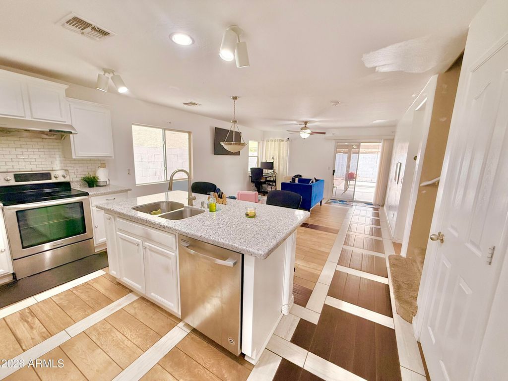 11614 W HACKBARTH Drive, Youngtown, AZ 85363 — photo 3
