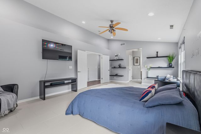 6513 Sussex Drive, Zionsville, IN 46077
