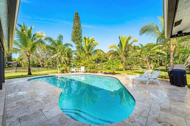 6799 149th Place N, Palm Beach Gardens, FL 33418