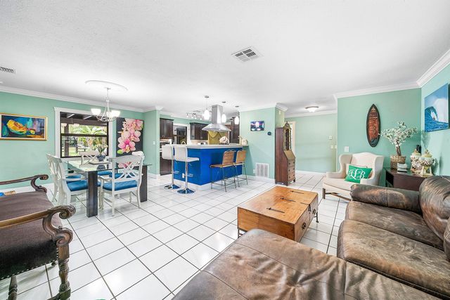 6799 149th Place N, Palm Beach Gardens, FL 33418