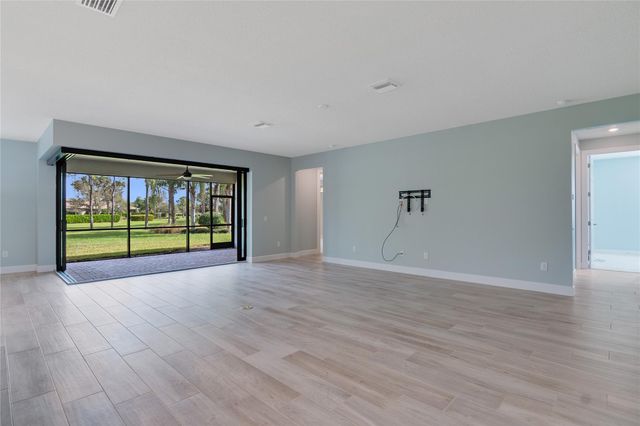 4210 Strickland Way, Vero Beach, FL 32967