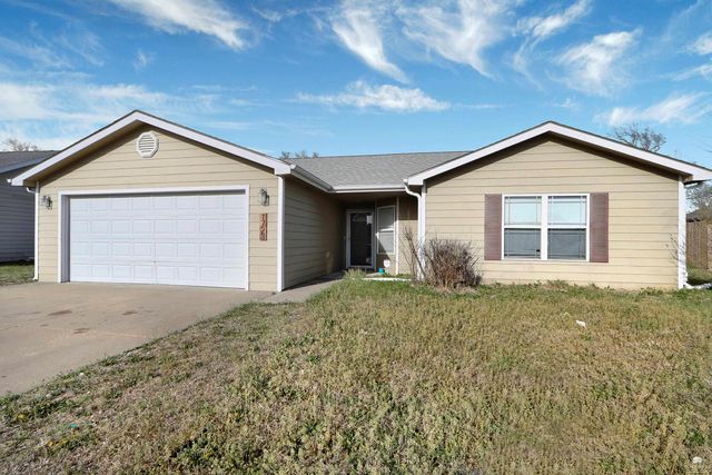 1723 14th Street Place, Junction City, KS 66441