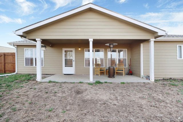 1723 14th Street Place, Junction City, KS 66441