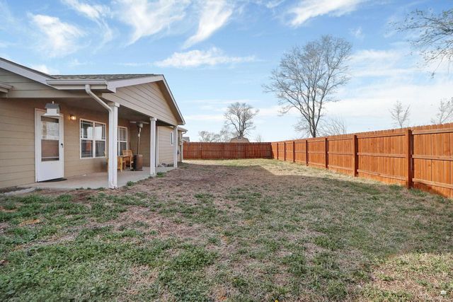 1723 14th Street Place, Junction City, KS 66441