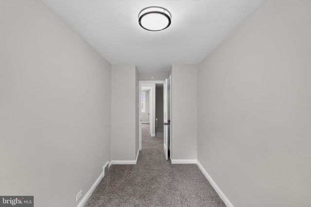 220 WEYMOUTH RD, Darby, PA 19023