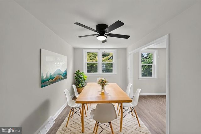 220 WEYMOUTH RD, Darby, PA 19023