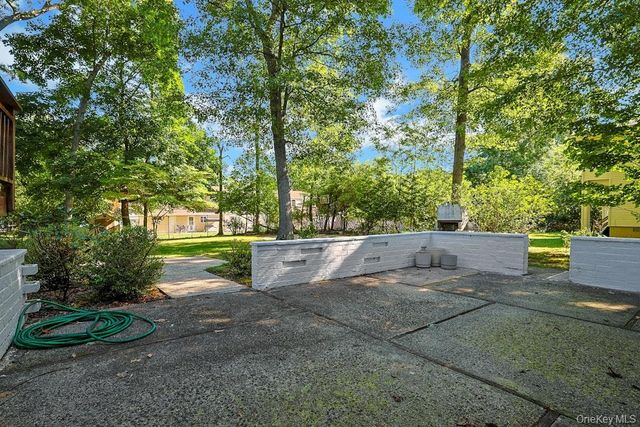 46 Crambrook Road, New City, NY 10956