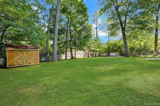 46 Crambrook Road, New City, NY 10956