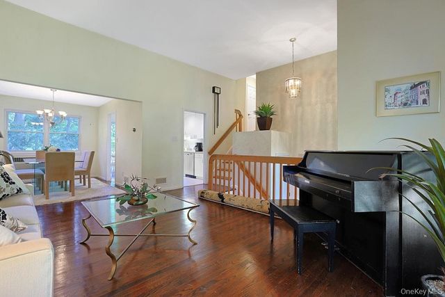 46 Crambrook Road, New City, NY 10956
