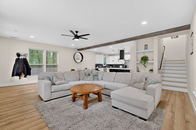 121 Elk Cove Drive, Mabank, TX 75156