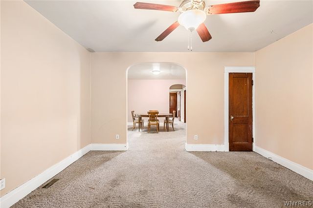 1614 Ferry Avenue, Niagara Falls, NY 14301
