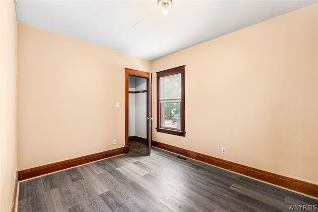 1614 Ferry Avenue, Niagara Falls, NY 14301