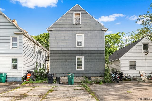 1614 Ferry Avenue, Niagara Falls, NY 14301