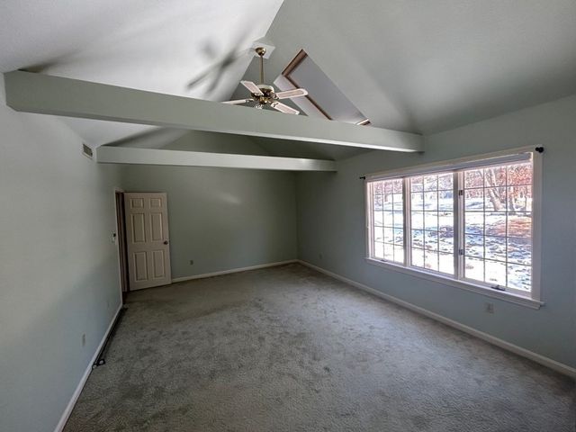 14 Stonybrook Ln 131, Middleton, MA 01949