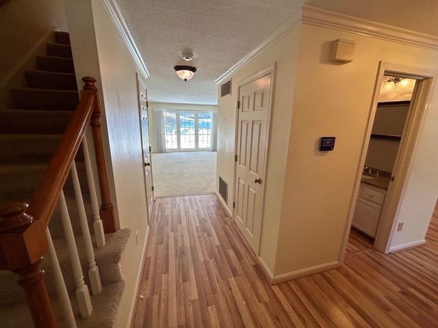 14 Stonybrook Ln 131, Middleton, MA 01949