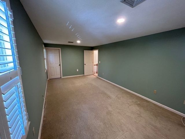 14 Stonybrook Ln 131, Middleton, MA 01949