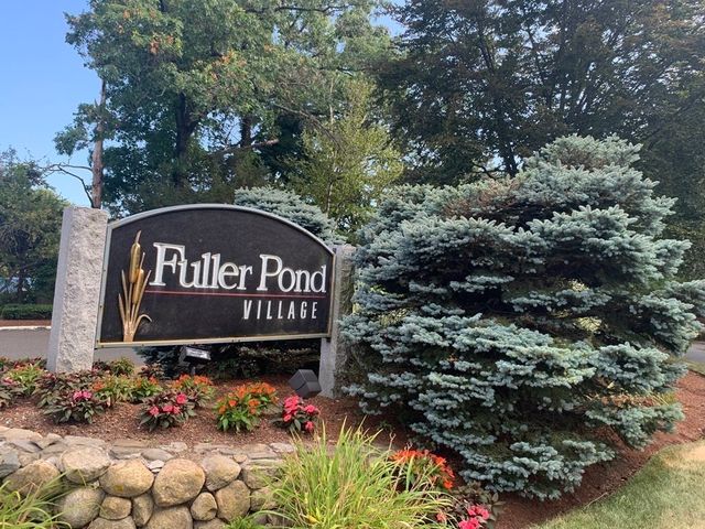 14 Stonybrook Ln 131, Middleton, MA 01949