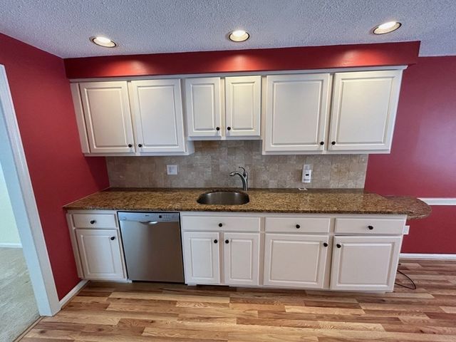 14 Stonybrook Ln 131, Middleton, MA 01949