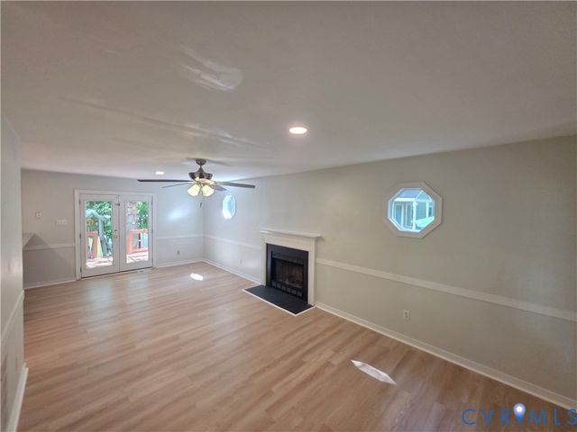2001 Deer Meadow Ln, Midlothian, VA 23112