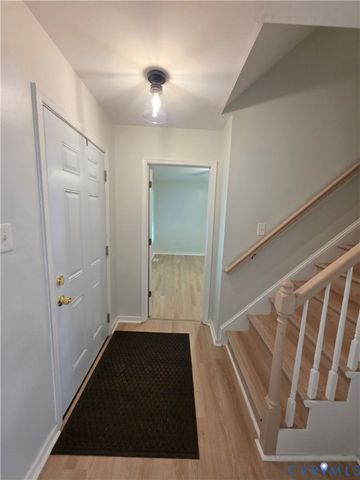 2001 Deer Meadow Ln, Midlothian, VA 23112