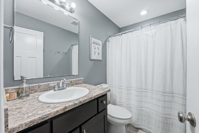 713 Bailey Court, Angola, IN 46703
