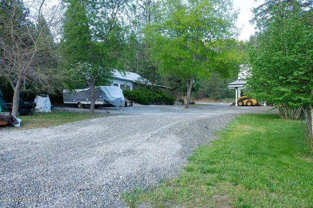 1041 Bottle Bay Rd, Sagle, ID 83860