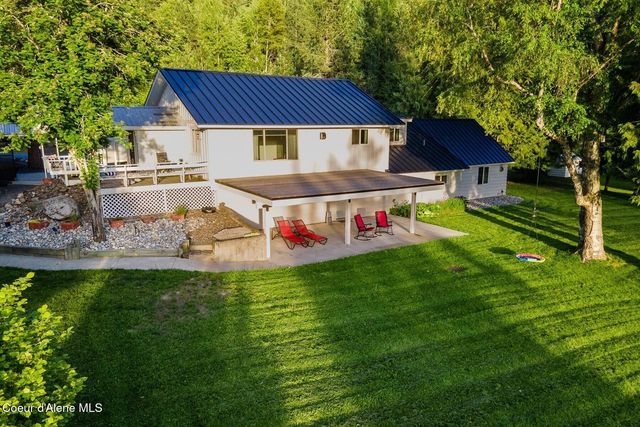 1041 Bottle Bay Rd, Sagle, ID 83860