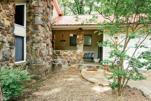 1709 Loberg Lane, Jonesboro, AR 72401