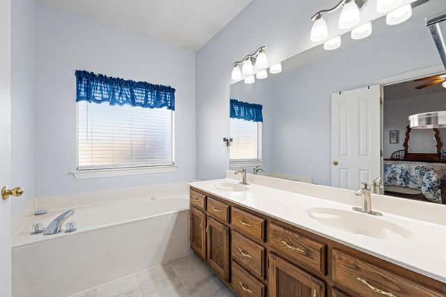 3408 CROSSING CV, Bartlett, TN 38134