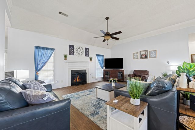 3408 CROSSING CV, Bartlett, TN 38134