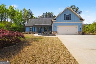 914 Patricia Court, Hoschton, GA 30548