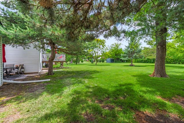 6918 Parkside Avenue, Countryside, IL 60525