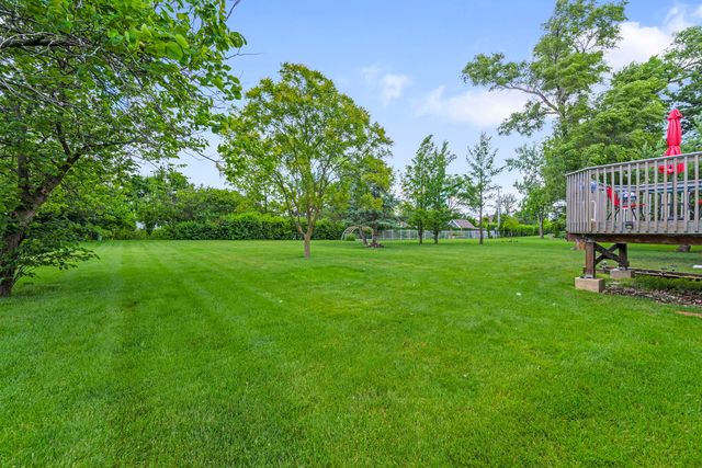 6918 Parkside Avenue, Countryside, IL 60525