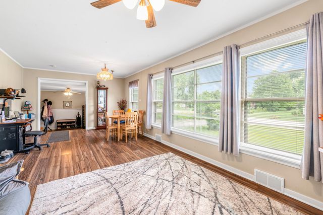 6918 Parkside Avenue, Countryside, IL 60525