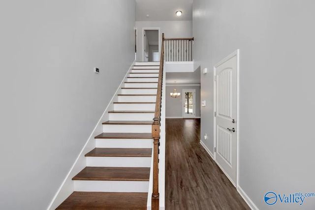 111 Saint Clair Lane, Huntsville, AL 35811