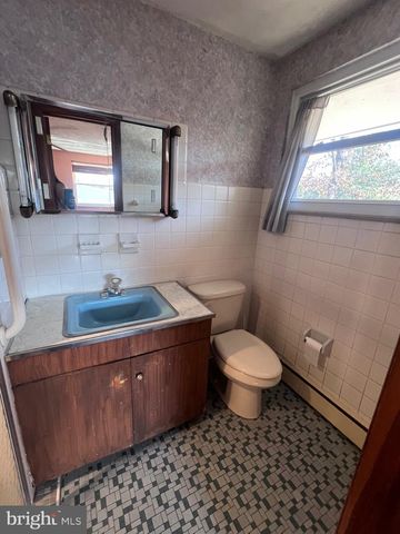 1319 PATERSON DR, Vineland, NJ 08361