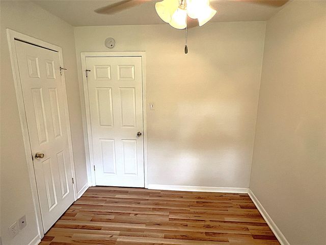 560 Beverly Drive, Shepherd, TX 77371