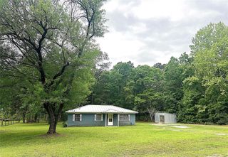 560 Beverly Drive, Shepherd, TX 77371