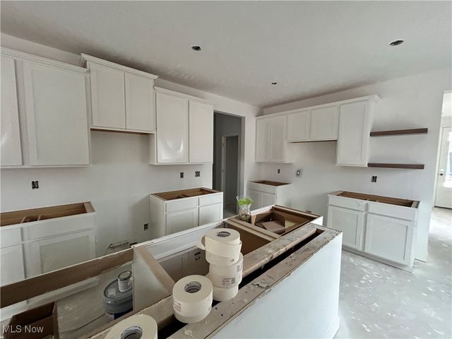 5079 Shepherds Glen, Willoughby, OH 44094