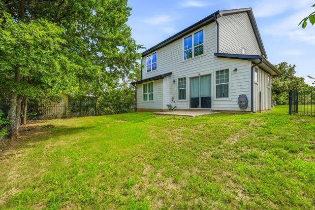 745 N Miller Avenue, Stephenville, TX 76401