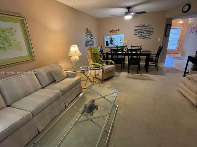 4975 E Sabal Palm Boulevard 208, Tamarac, FL 33319